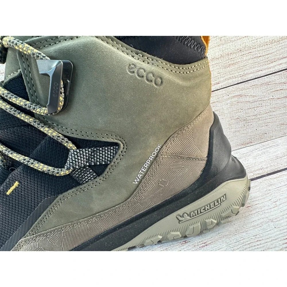 ECCO Ultra Terrain Waterproof Mid-cut Hiking Boot Mens Size 9-9.5 Tarmac Leather